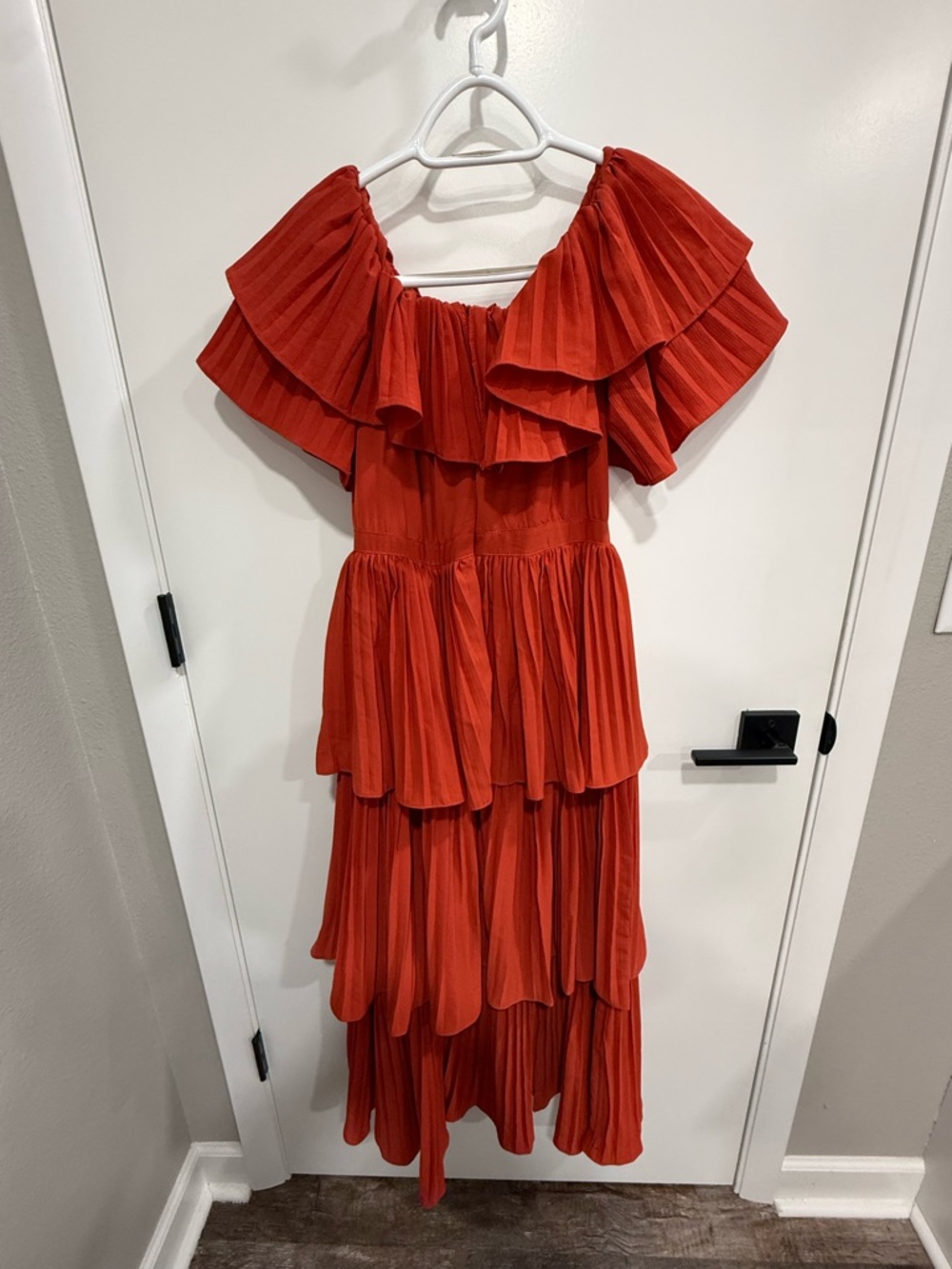 Beulah Style Off Shoulder Layered Pleated Dress Orange Size S NWT - Picture 3 of 9